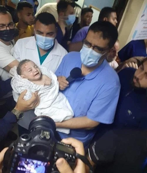 Ömer Bebek hayata tutundu Filistin sevince boğuldu